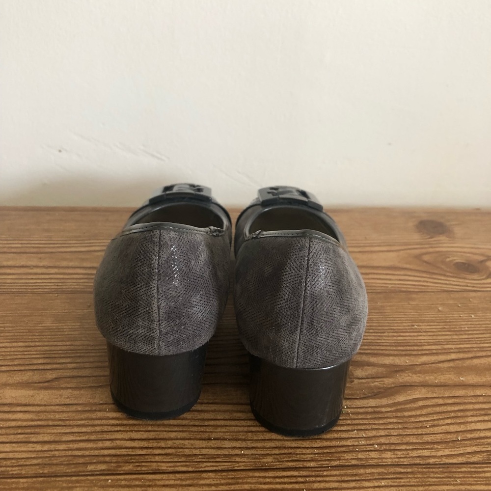 Anne Klein Pumps